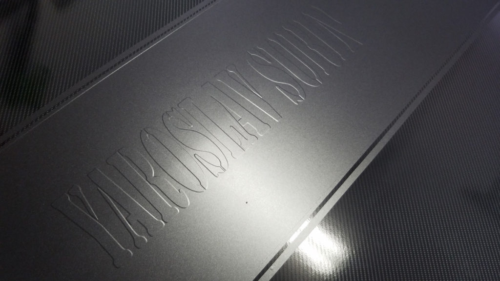 Carbon fiber texture on custom hood wrap